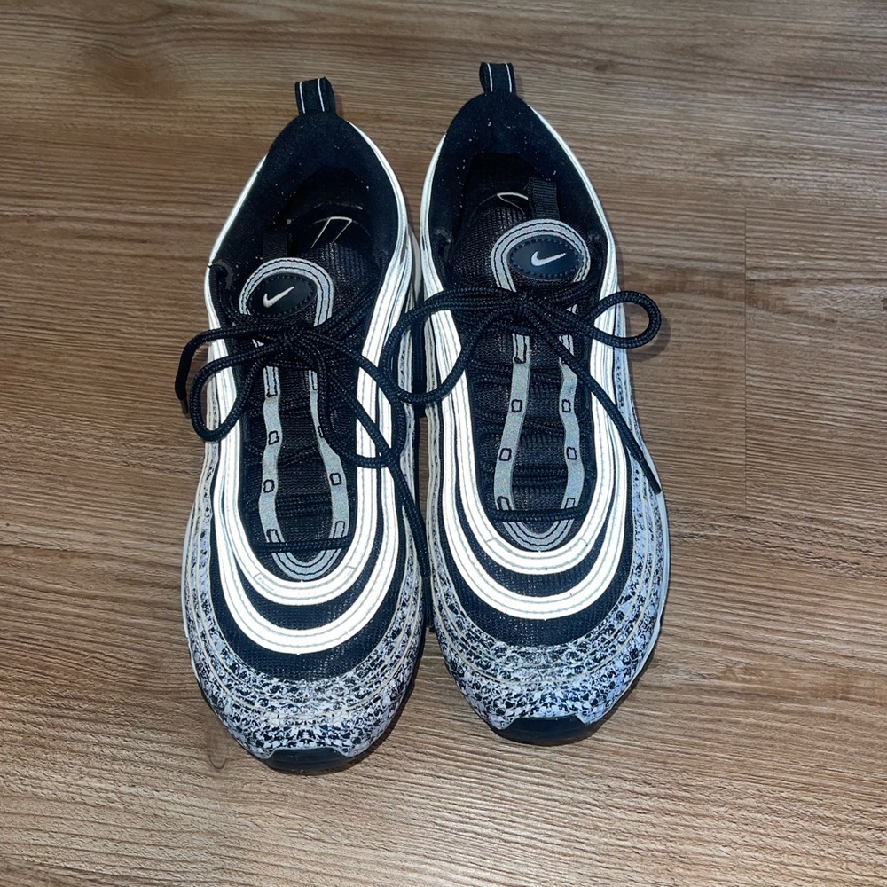 Women’s Nike Air Max 97